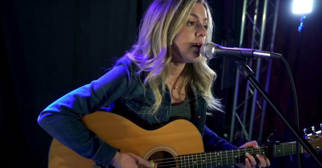 Ali Dutton - Live Off The Floor - Video Production - Studio410
